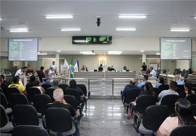 Irmandade do Rosário apresenta resultados da festa e faz homenagem aos vereadores